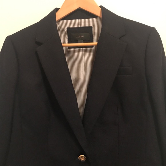 J.Crew Classic Schoolboy Navy Wool Blazer-12 EUC - Picture 3 of 6